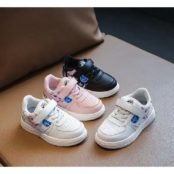 *Sepatu Sneakers Anak Perempuan SEPATU ANAK ELSA BG-956* 