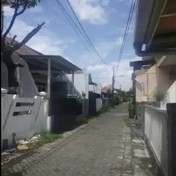 Dijual rumah siap huni Pucang Anom Surabaya 