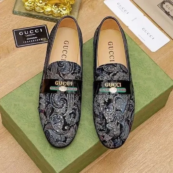 Sepatu pantofel formal pria gucci