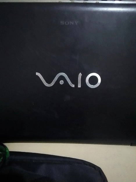 Laptop Sony Vaio Bekas