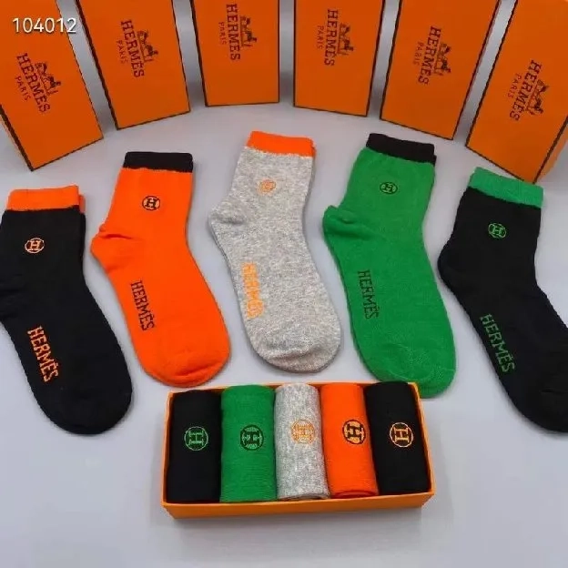 kaos kaki unisex hermes