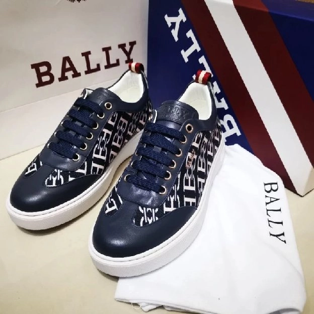 sepatu sneakers pria bally