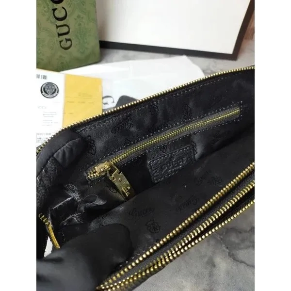 CLUTCH BAG TAS TANGAN PRIA GUCCI LEATHER EMBOSS GG