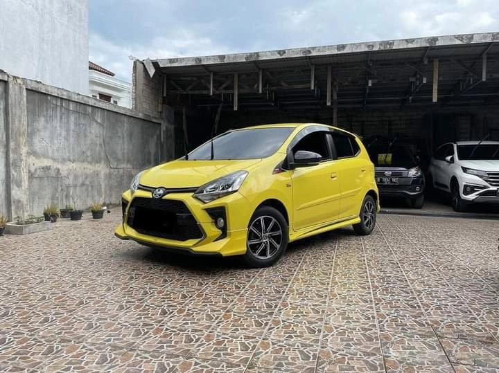 Toyota Agya Trd 1.2 metik tahun 2021