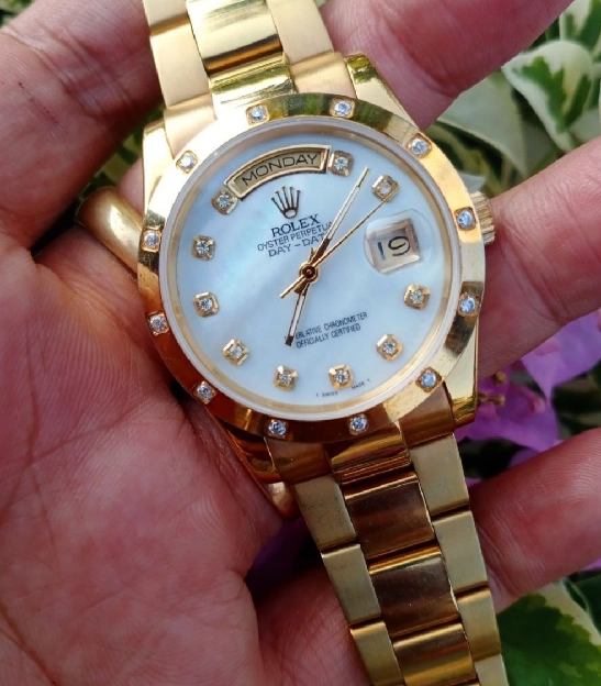 ROLEX Day date gold