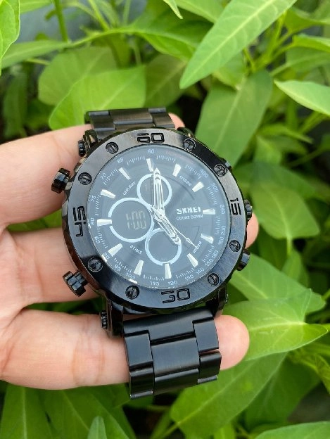 Jam Tangan Pria Sporty Anti Air Skmei