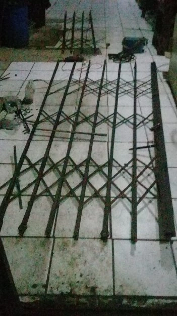 081310150492 jasa bongkar pasang folding door PVC karang tengah Citamiang Cibatu Cisaat situgunung