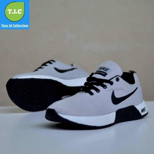 Sepatu Nike