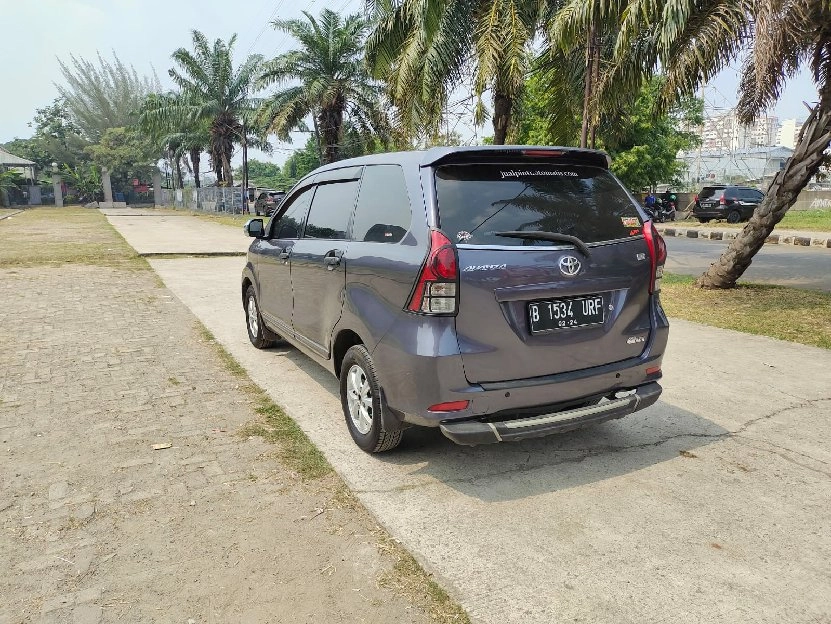 Toyota Grand Avanza G AT 2014