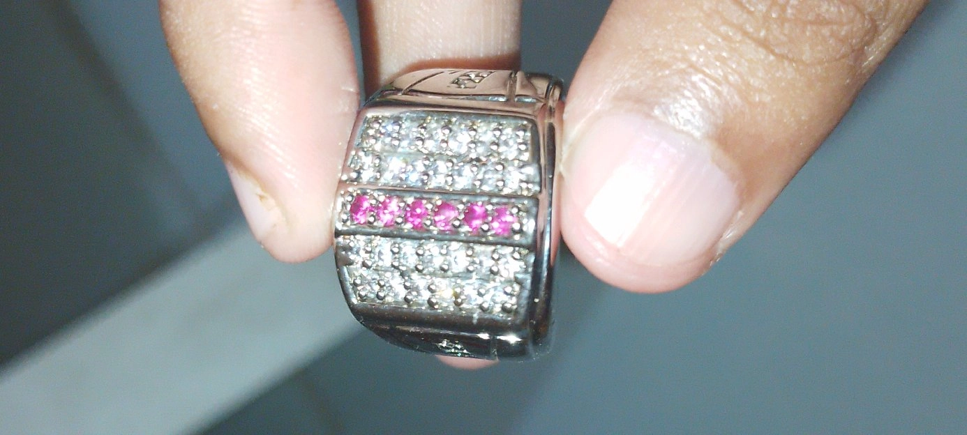 pink safir 