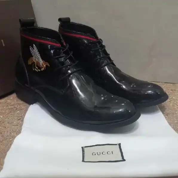 Sepatu pantofel formal boots gucci pria