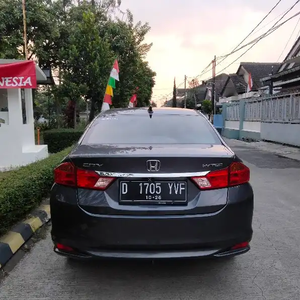 Honda city E Cvt 2014 km 60 ribu bandung