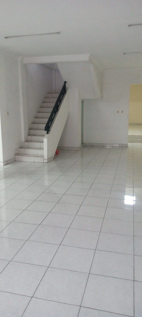 DIJUAL BU RUKO DI LOKASI STRATEGIS