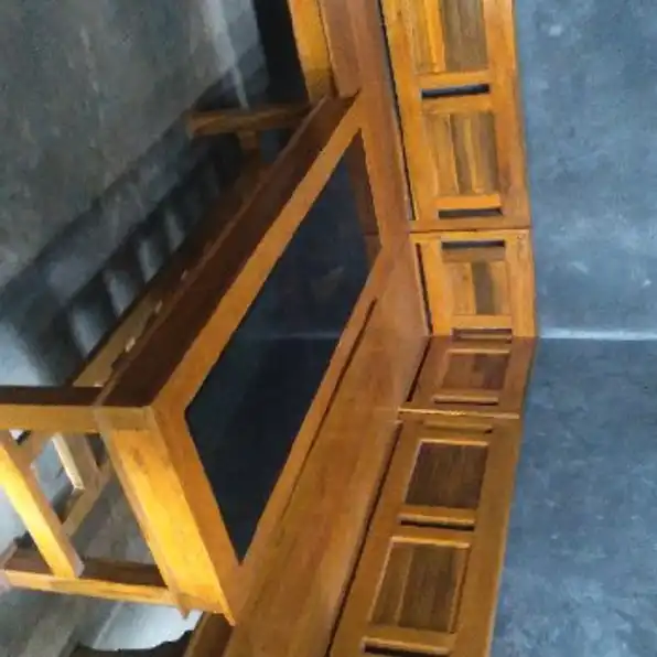 kursi minimalis model L ful kayu /meja kaca ( galih asli )