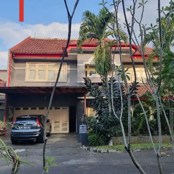 Rumah Asri Terawat 2 Lantai SHM Puri Bintaro Tangerang Selatan