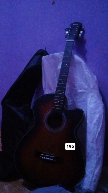 gitar lakewood