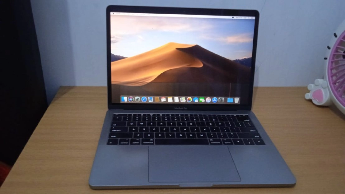 terima beli macbook pro macbook Air dalam kondisi bagus rusak