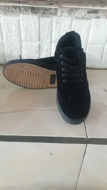 Sepatu Mbd Warna Hitam