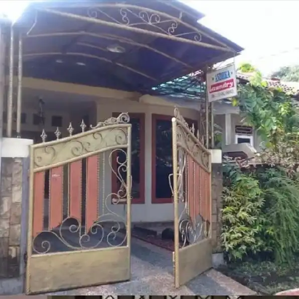 DIJUAL RUMAH SECOND 2 LANTAI DI CIBINONG BOGOR 