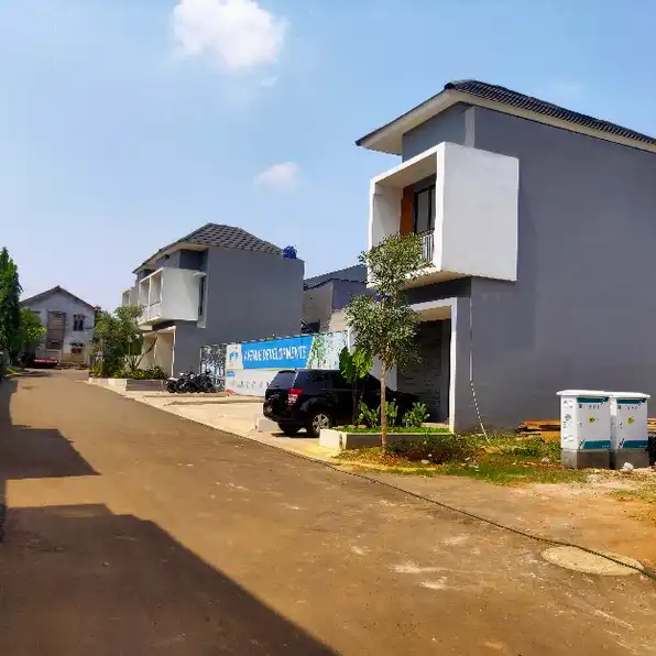 Rumah 2 lantai siap huni dan paling murah di pamulang