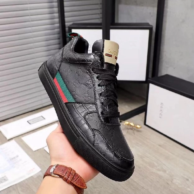 Sepatu sneakers pria boots gucci