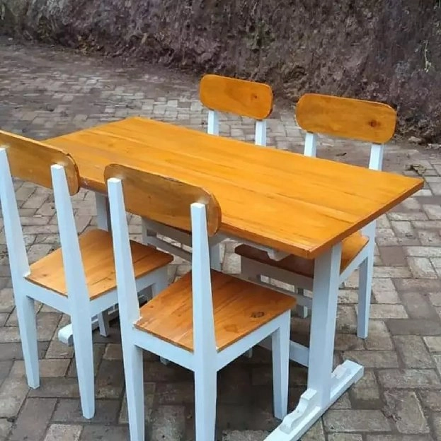 Meja kursi cafe bahan kayu solid cod bisa