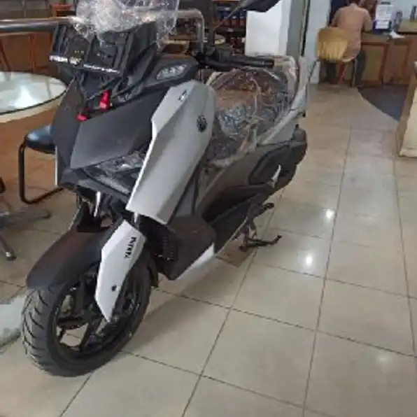 X-Max 250 CC tahun 2023