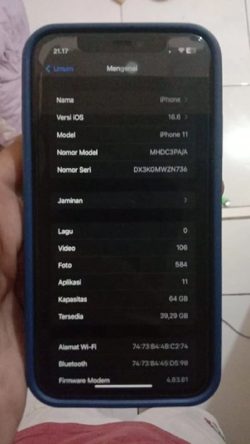 Dijual Iphone11 64GB garansi 1 thn ibox