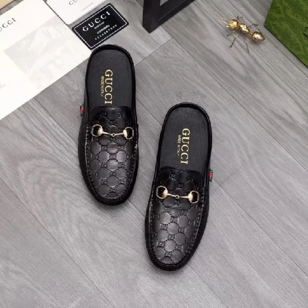 Sepatu sandal selop pria gucci