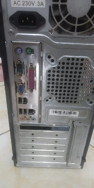 KOMPUTER PC CORE2