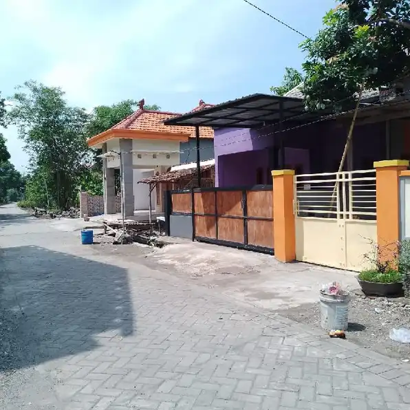 Rumah Kampung Siap Huni Tulangan Kebaron Sidoarjo SHM Hrga 350jt 