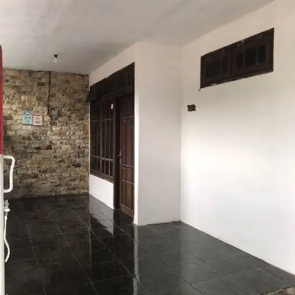 Dijual rumah wisma lidah Kulon lakarsantri surabaya