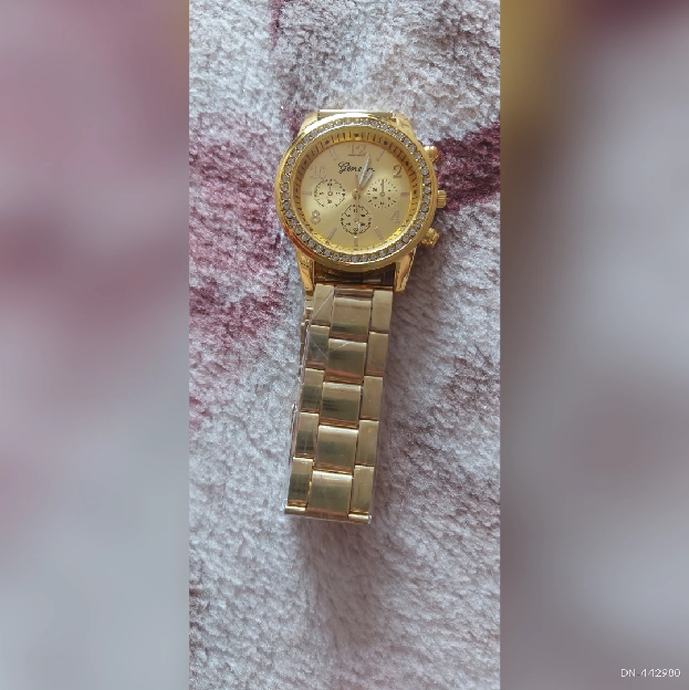 Jam Tangan Wanita Geneva Berlian Imitasi