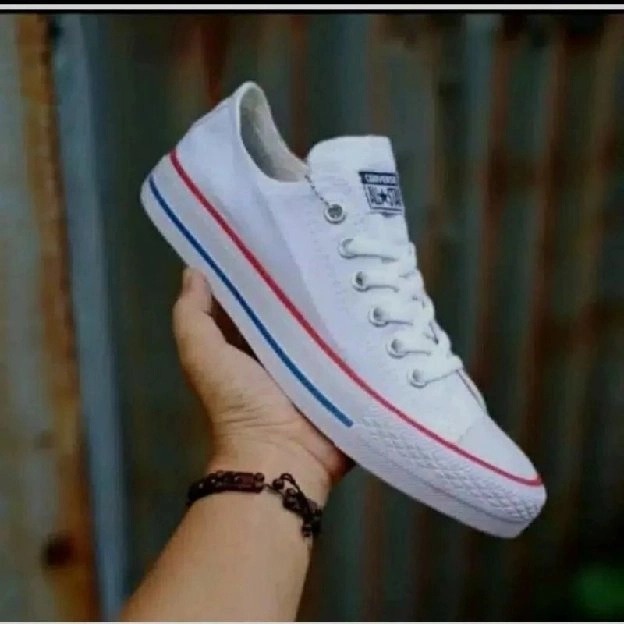 SEPATU SNEAKERS CONVERSE