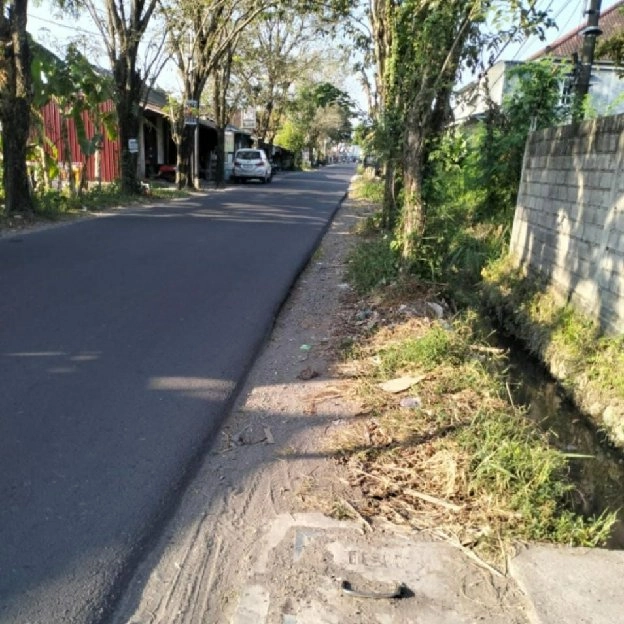 Dijual 5 are, Jl. Raya Munggu Kapal Cepaka Kediri Tabanan