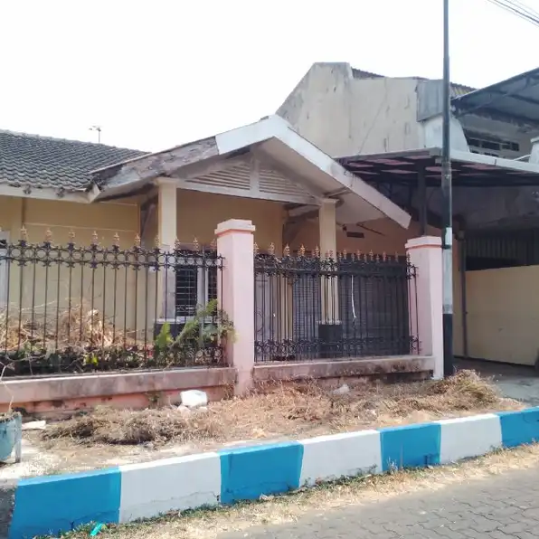 Murah Bosqueee Rumah Full Bangunan Hitung Tanah Perum.ARAYA Blimbing Malang 