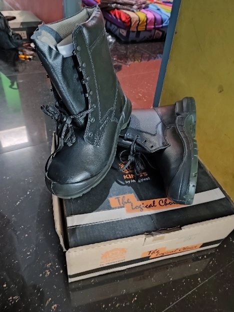 DIJUAL SEPATU SAFETY BOOTS PRIA KINGS