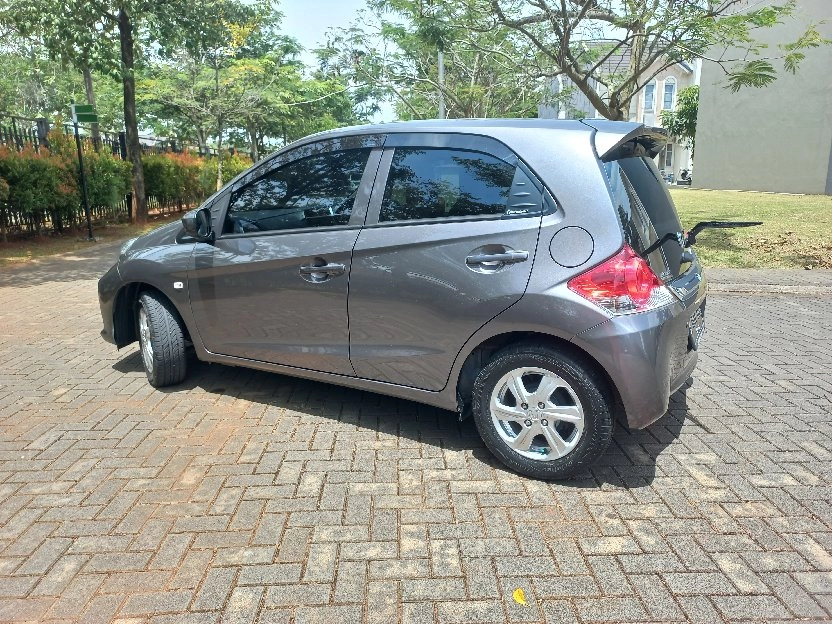 Honda Brio 2018 Type E Satya AT CVT Grey Metallic