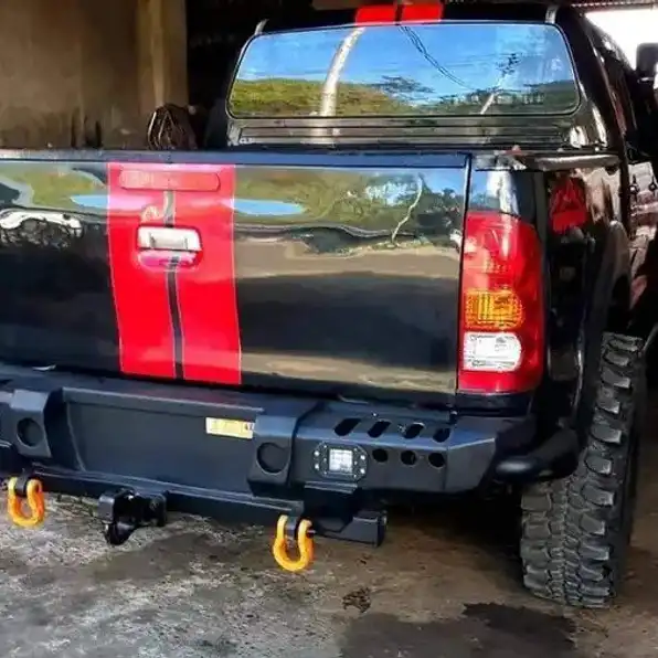 bumper belakang mobil hilux 