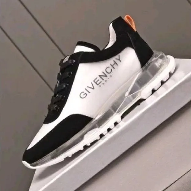 sepatu sneakers pria givenchy