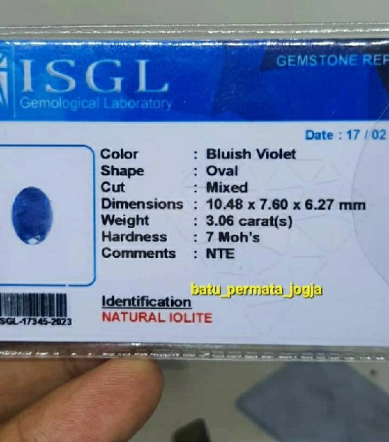 natural IOLITE asli bersertifikat 