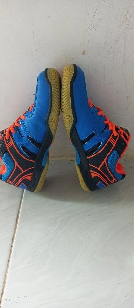 sepatu badminton brand Victor seri SH-A601 Fo