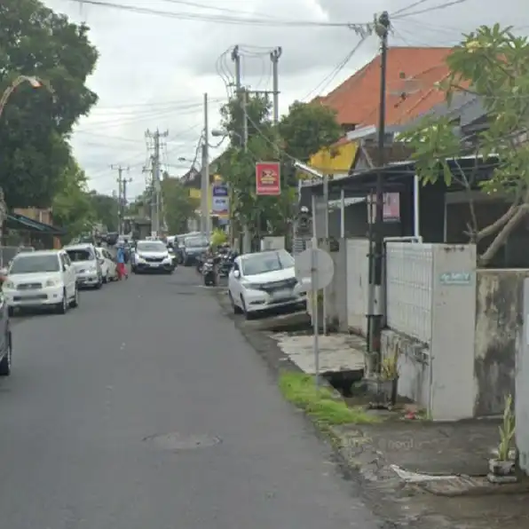 Dijual 7 are + FREE RUMAH LAMA, Jl. Trijata Samping RS Bhayangkara POLDA Bali