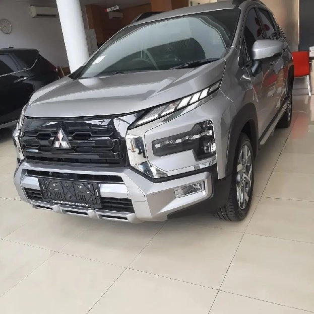 Mitsubishi Xpander Cross 