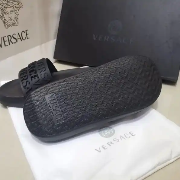 sandal pria versace sendal cowok hitam rubber