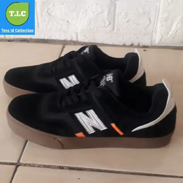 Sepatu Nb