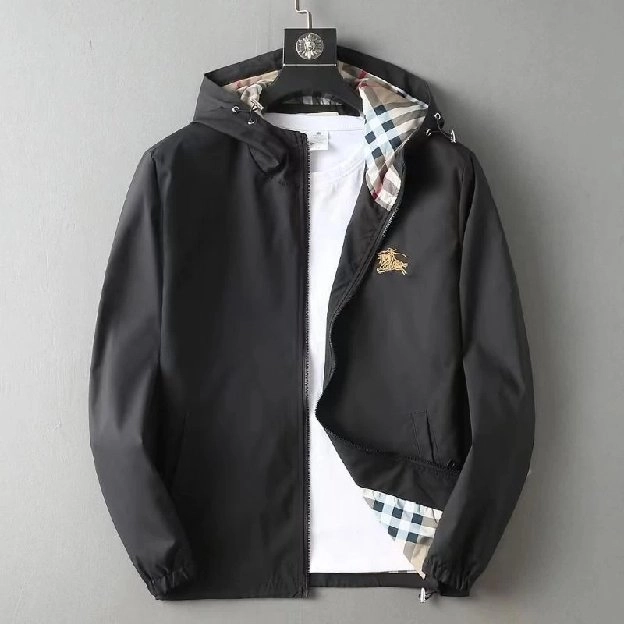 jaket cowok jacket parasut pria burberry hoodie bomber