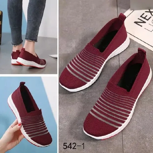 Sepatu Slip On Wanita Print Garis - dmn