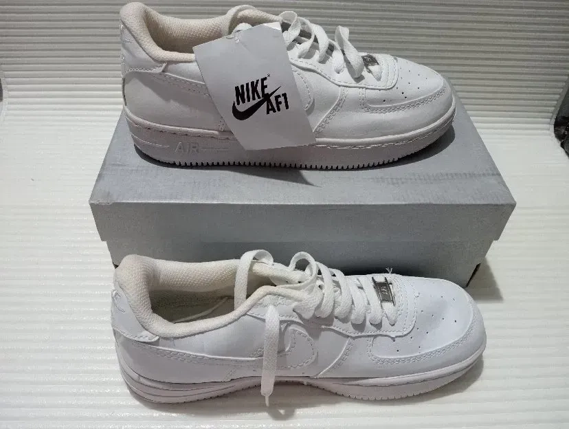 sepatu Nike af1 size 43 41-36