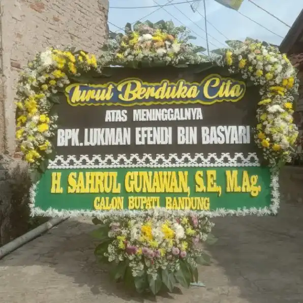 Toko Karangan Bunga Cimahi 0813-2229-8170 Puspa Arti Florist